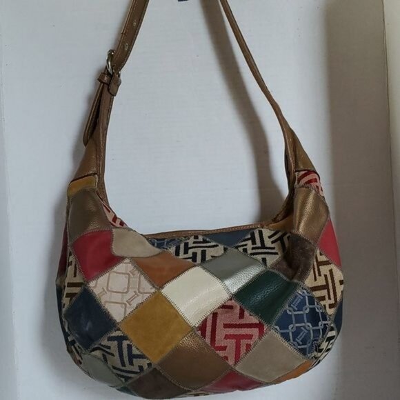 Tignanello Patchwork Leather Hobo Shoulder Bag Handbag Purse WOMEN'S WOMAN'S - Picture 2 of 14
